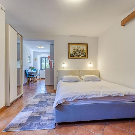 Apartment Lovrano-2 By Interhome Екстер'єр фото